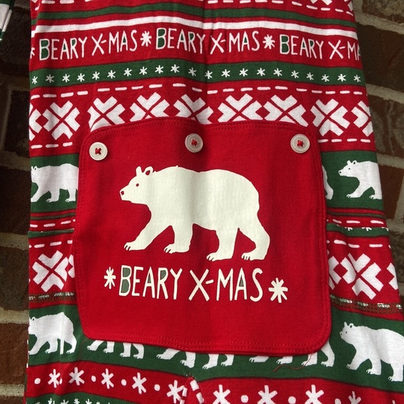 B1G2F 🚨 Hatley one piece Christmas themed pjs - Picture 6 of 6